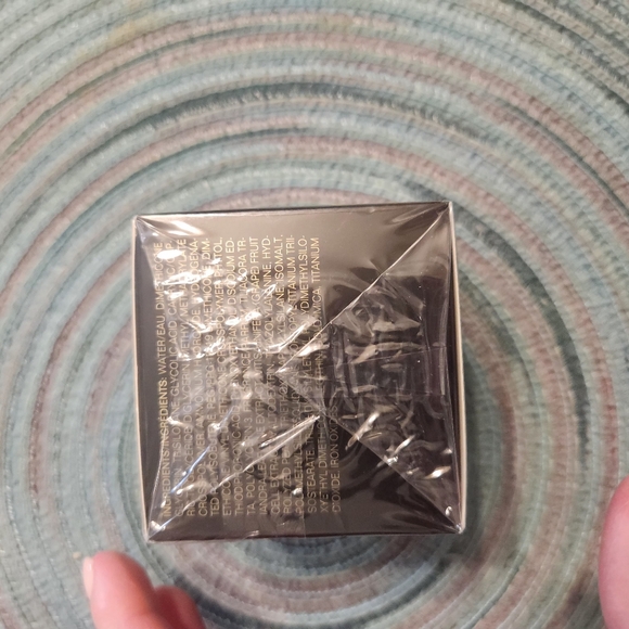 Avon Anew Ultimate Supreme Advanced Performance Creme - Picture 4 of 5